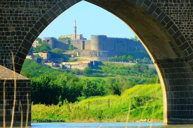 2 Days Full experince north-south cappadocia tour & Accomodation - Private Van Comfort, Pickup, and Why It Matters