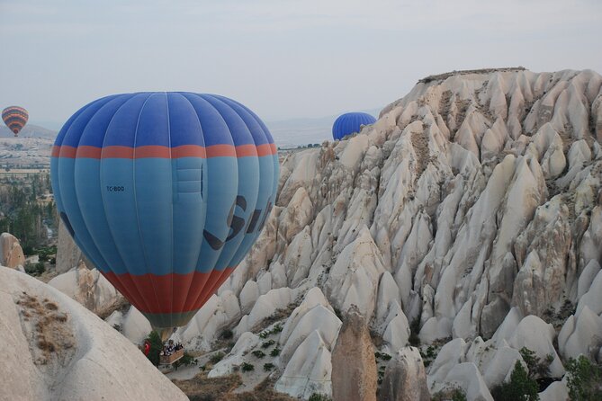3-Day Highlights of Cappadocia Tour - Day 1 in Göreme: Panorama, cave-house tea, and frescoed churches