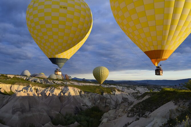 Cappadocia Balloon Ride with Breakfast, Champagne AT GOREME OVER - Safety vibe and crew support, including boarding realities