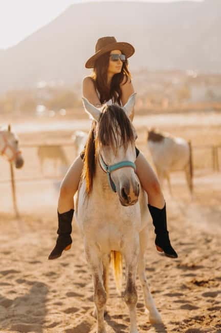 Cappadocia: Fascinating Horse Tour in Göreme Valleys - Riding Cappadocia’s valleys at the pace of real hoofbeats