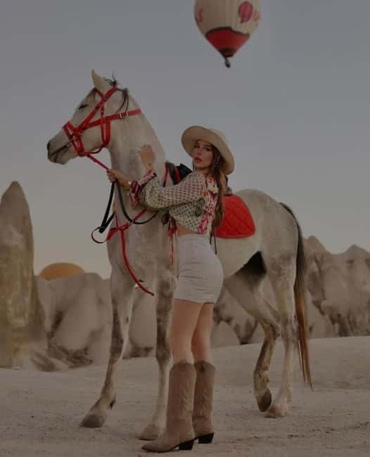 Cappadocia: Fascinating Horse Tour in Göreme Valleys - Helmet and transport: the practical side that makes it easier