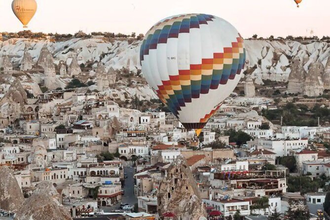 Cappadocia Goreme Balloon Flight - Price & Service Guarentee - Pickup, snacks, and your balloon keepsake