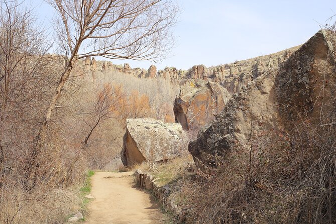 Cappadocia Green Tour with Derinkuyu Nar Lake and Ihlara Valley - Beyzade Kuruyemis: Tea Ceremony and a Tasty Coffee Break