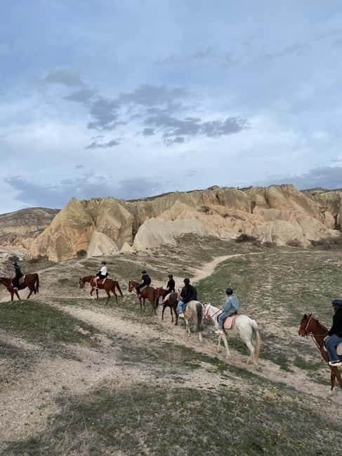 Cappadocia horse tour - What the 1 Hour Horse Riding Feels Like (Especially for Beginners)