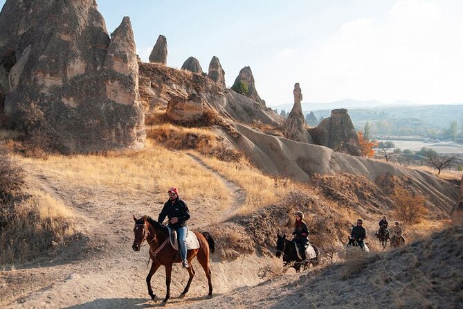 Cappadocia Horseback Riding Tour - Language and Guide Style: English Support, Real Personality