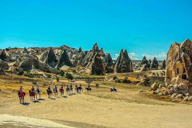 Cappadocia Horseback Riding Tour with Hotel Pickup & Helmet - Photo tips that work on horseback