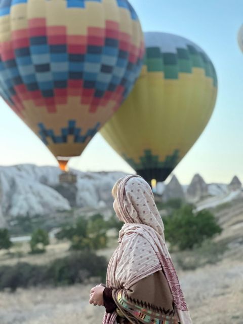 Cappadocia Hot Air Balloon Flight in Goreme Valley - The photo stop, free time, and quick shopping break