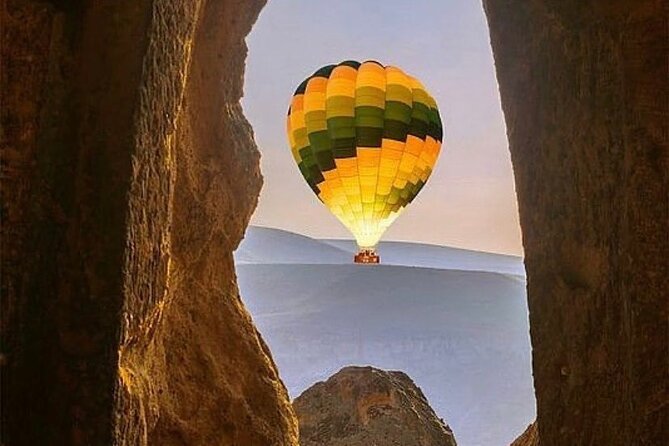 Cappadocia Hot Air Balloon Ride / Skyway Balloons - Group size and comfort: why 28 matters in a balloon field