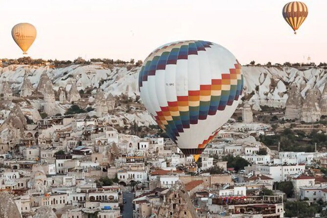 Cappadocia Hot Air Balloon with Pickup, Breakfast & Champagne - Fairy Chimneys flight time: what you should watch for in the air