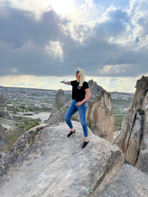 Cappadocia: Instagram Highlights Hiking Tour - Pickup in Göreme, Termessos, and the Small-Group Flow