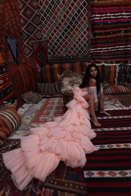 Cappadocia: Photo Shooting With Flying Dress & Carpet House - The Göreme National Park photo stop: quick views, practical mindset