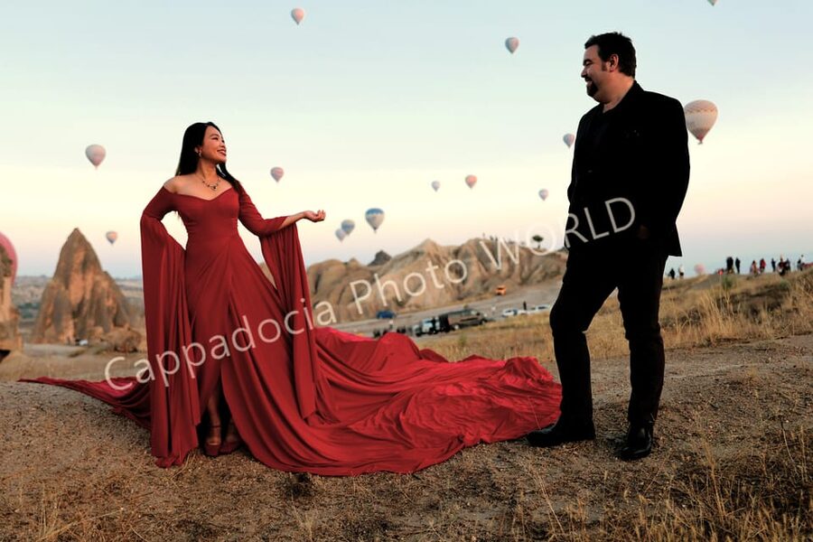 Cappadocia Photoshoot with Flying Dress - Rose Valley and Göreme: getting the composition right early