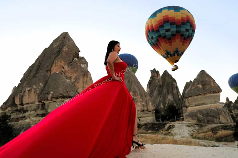 Cappadocia Photoshoot with Flying Dress - Flying dress, bouquets, and dress changes: the styling part