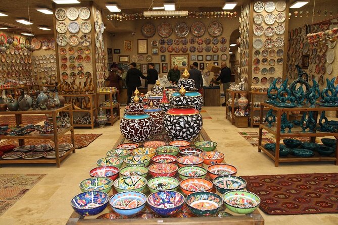 Cappadocia Pottery Workshop Class - A quick Cappadocia pottery taste, with a gallery stop