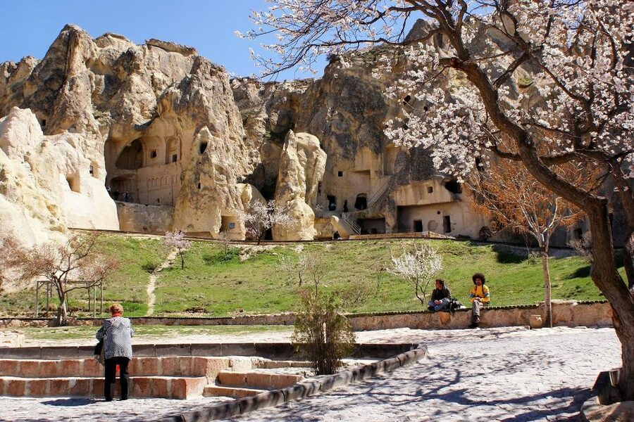 Cappadocia: Private Guided Tour - Çavuşin old town and St. John the Baptist Cave Church on the hill