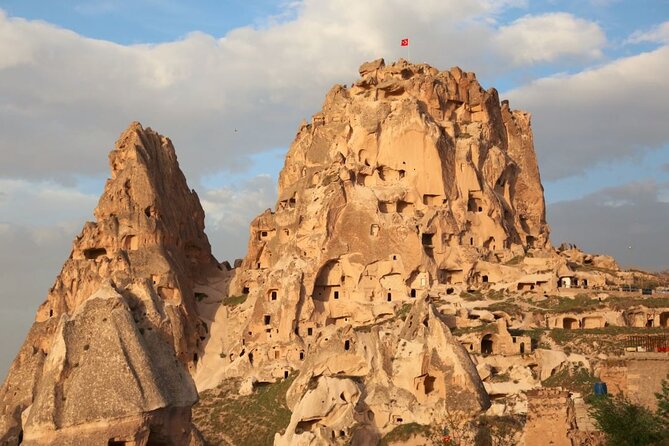 Cappadocia Private Red Tour - Stop 1: Uchisar Castle and its caves, tunnels, and churches