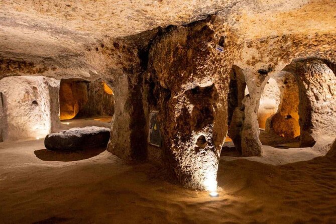 Cappadocia Private Tour Car & English-Speaking Guide - Göreme Open Air Museum: rock churches and frescoes with context