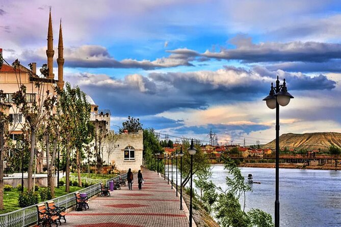 Cappadocia Private Tour Car & English-Speaking Guide - Pigeon Valley and Ortahisar: free viewpoints with a walk you can pace