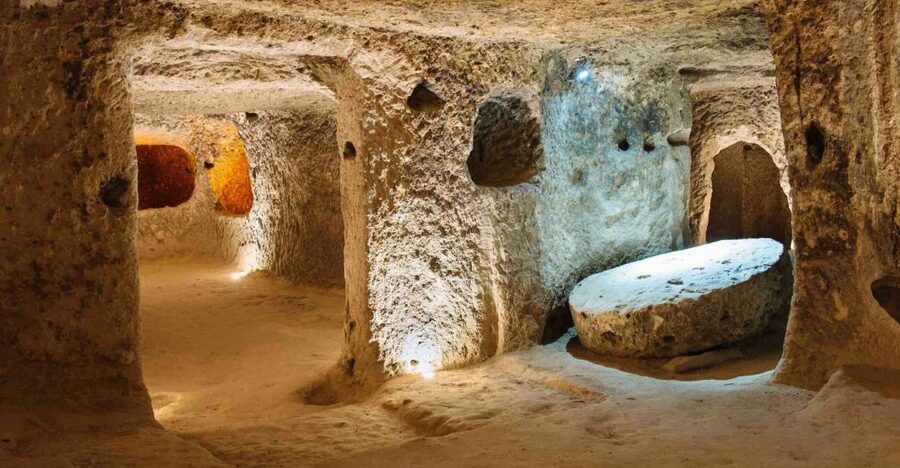 Cappadocia: RED & GREEN MIX TOUR - Love Valley and Paşabağ: Fairy Chimneys With Stories Behind the Shapes