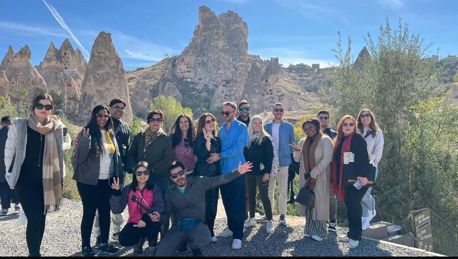 Cappadocia: Red-Line Tour with Lunch and Guide All Inclusive - Lunch in Göreme: The Point Where Your Legs Get a Break