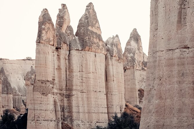 Cappadocia Red Tour: A Day of Exploration with an Expert Guide - Cappadocia Red Tour at a Glance: What the Day Actually Feels Like