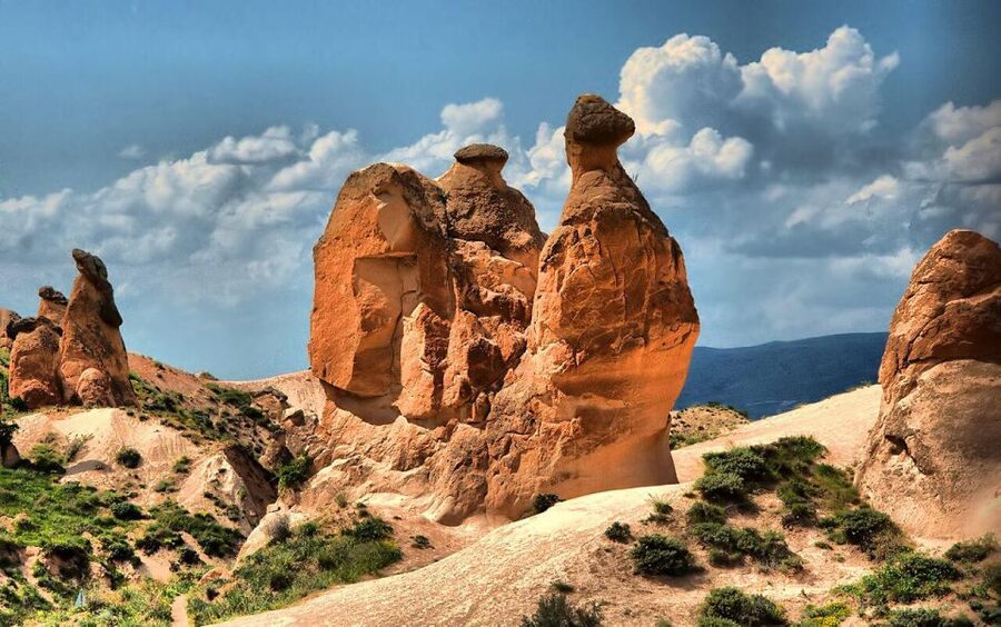 Cappadocia: Red Tour and Lunch - Love Valley: natural monuments that feel almost edited
