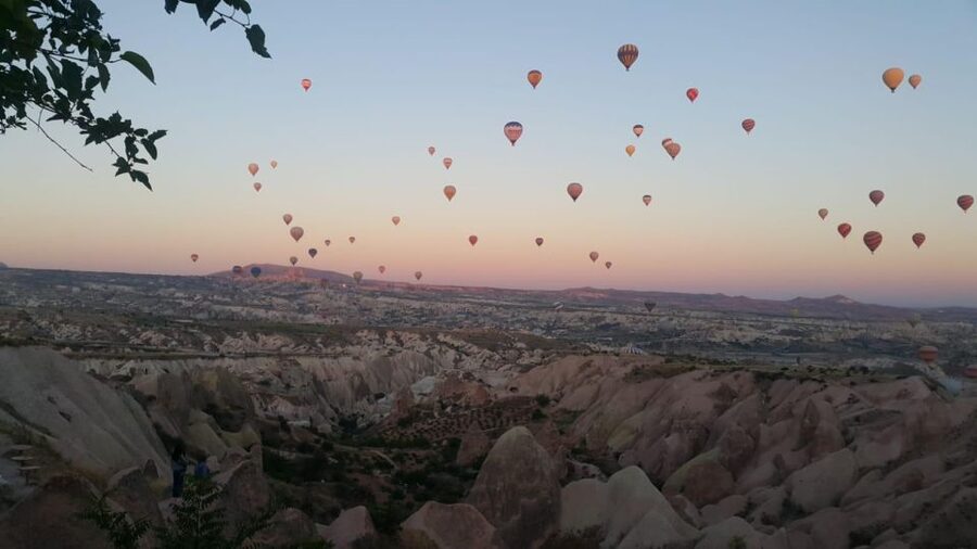 Cappadocia Red Tour:Scenic Tour with Small Group Guide&Lunch - Planning Your Day in Cappadocia (Pickup, Duration, and Flow)