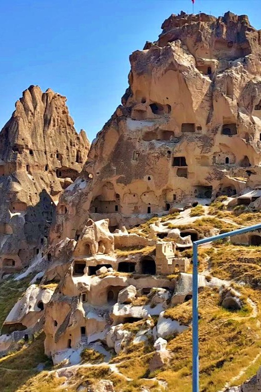 Cappadocia Red Tour (small group) with lunch and tickets - Avanos: lunch break in the pottery town on the Kızılırmak River