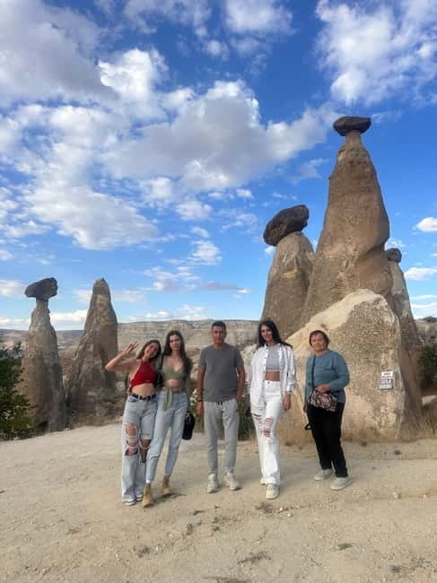 Cappadocia Red Tour with English Speaking Guide - Pickup, van comfort, and why meeting points matter