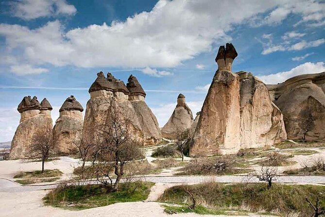 Cappadocia Red Tour With Open Air Museum And Expert Tour Guide - Avanos Pottery Workshop: Terracotta Traditions by the Red River