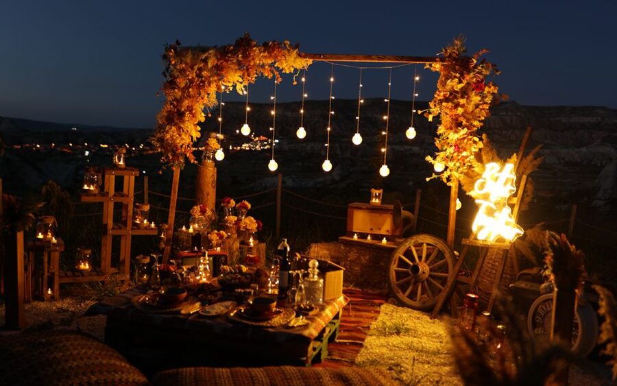 Cappadocia: Romantic Concept Dinner in the Valley - The view does the heavy lifting, but the privacy makes it special