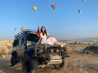 Scenic Valley Tour in a Jeep