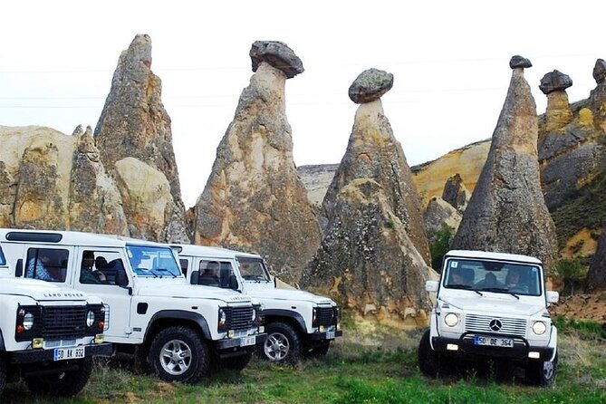 Cappadocia: Sunrise and Sunset Jeep Safari - Set-menu lunch in Göreme, built into the route