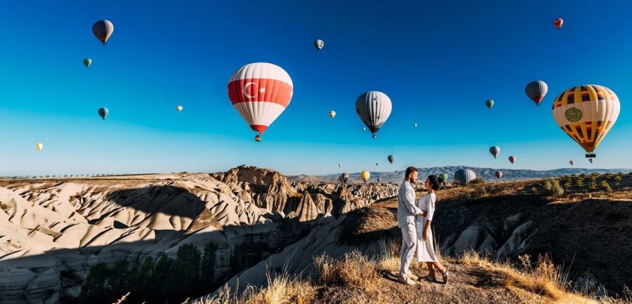 Cappadocia: Sunrise Balloon Watching Tour with Photographer - Snacks, Hot Drinks, and Early-Morning Comfort