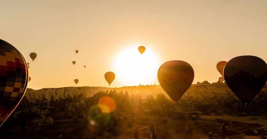 Cappadocia: Sunrise Hot Air Balloon Flight with Transfers - Why Cappadocia at Sunrise Works So Well From a Balloon