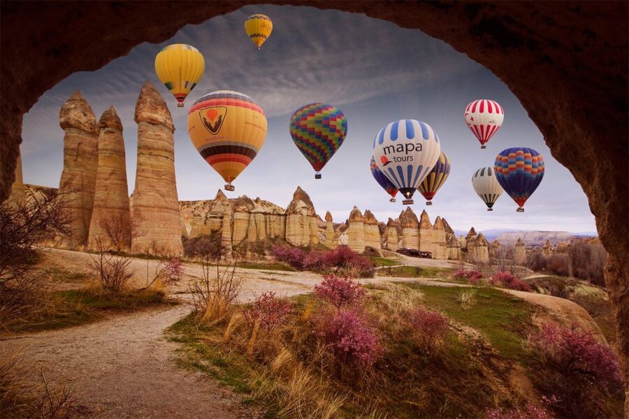 Cappadocia: Sunrise Hot Air Balloon Watching Experience - Why this sunrise balloon watch feels worth it in Cappadocia