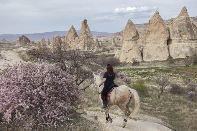Cappadocia Sunset Horse Riding through the Valleys and Fairy Chimneys - Who this tour is best for (and who should think twice)