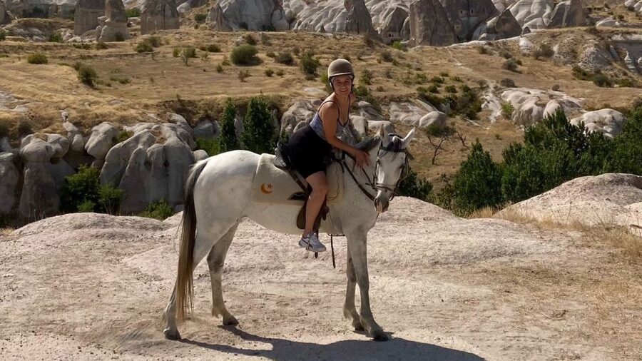 Cappadocia: Sunset Horseback-Riding Tour - Hotel Pickup, Transfers, and Why Sunset Timing Can Be Tricky