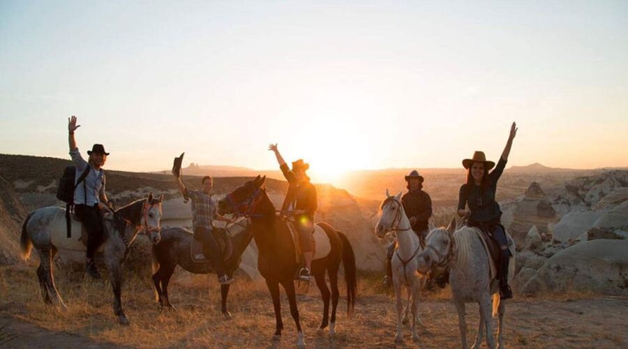 Cappadocia: Sunset Horseback Riding Tours w' Fairy Chimneys - Why Ride Horses Around Göreme at Sunset