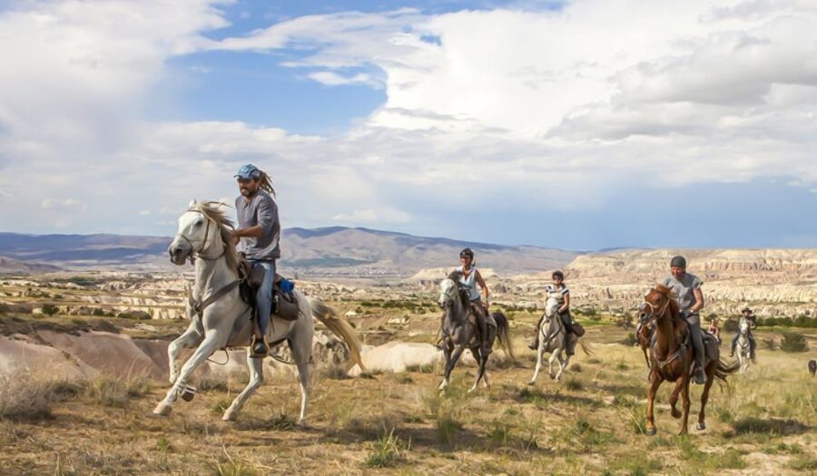 Cappadocia: Sunset or Daytime Horse Riding Tour - On the horse: safety basics, instructors, and how the ride is tailored