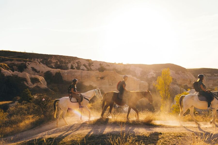 Cappadocia: Sunset or Daytime Horse Riding Tour - Photo package value: edited portraits plus a big high-resolution set