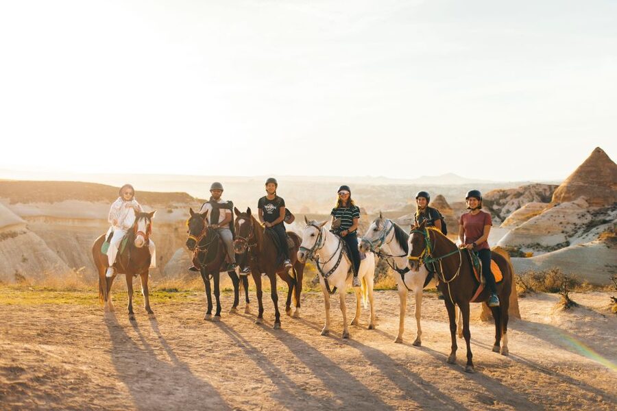 Cappadocia: Sunset or Daytime Horse Riding Tour - Picking your timing: daytime, sunset, or sunrise balloon backdrops