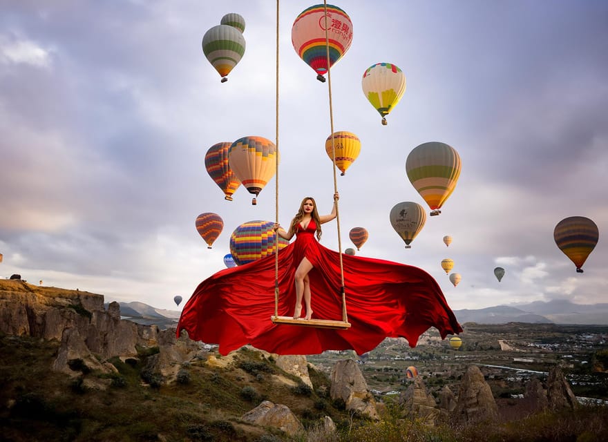 Cappadocia: Taking photo with Swing at hot air balloon view - Who you’re shooting with: Burak Yildirim and why direction matters