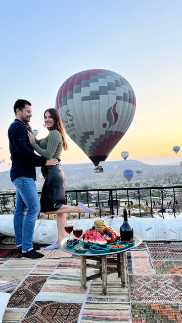 Cappadocia: Terrace Photo Spot With Balloon Flight View - Weather reality at sunrise: bring a jacket and expect chill