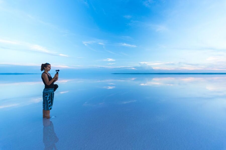 Cappadocia Tour: Underground City, Caravanserai & Salt Lake - Lake Tuz, the white salt that makes you rethink photos