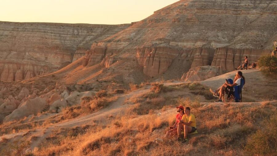Cappadocia Watching the Sunset With Wine in Red Valley - Who Should Book This Sunset Wine Tour (and Who Might Skip It)