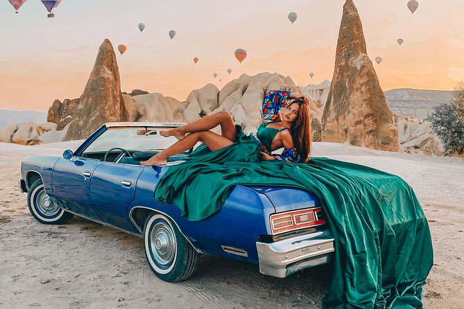 Classic Car Tour in Cappadocia - Stop 2, Red Valley for Another Balloon Photo Round