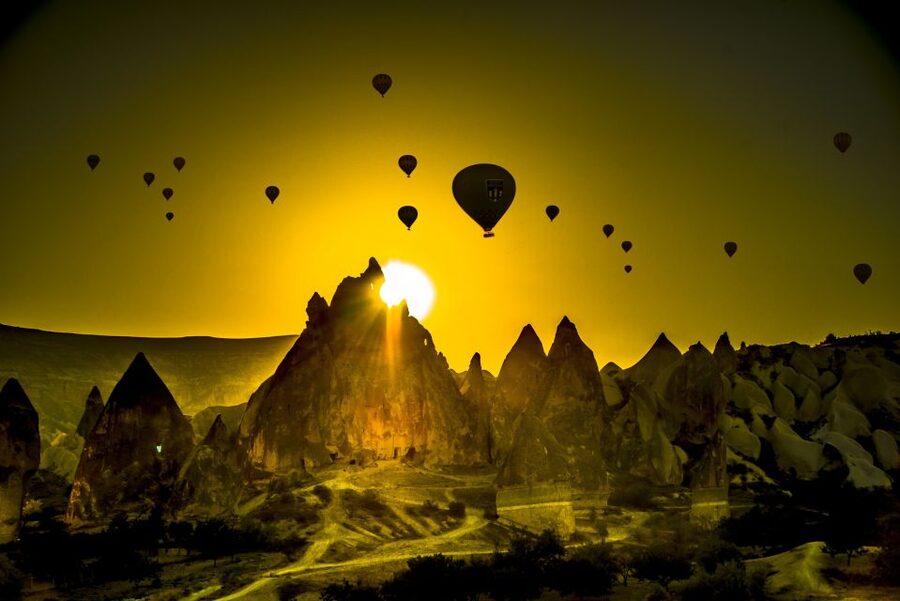 Early Morning Sunrise Hot Air Ballooning Tour of Cappadocia - Light Breakfast, Inflation Watching, and That Preflight Calm