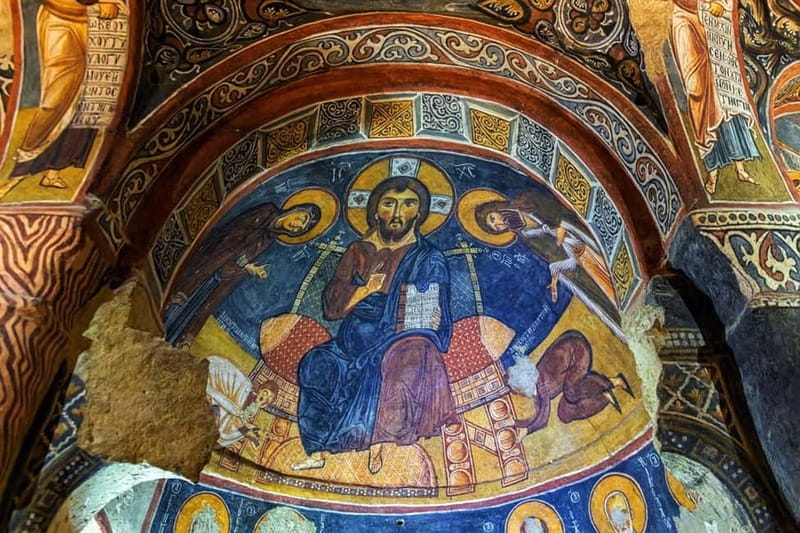 From Göreme: Cappadocia Red and Green Highlights Tour - Zelve Open Air Museum and Rock-Cut Churches With Frescoes