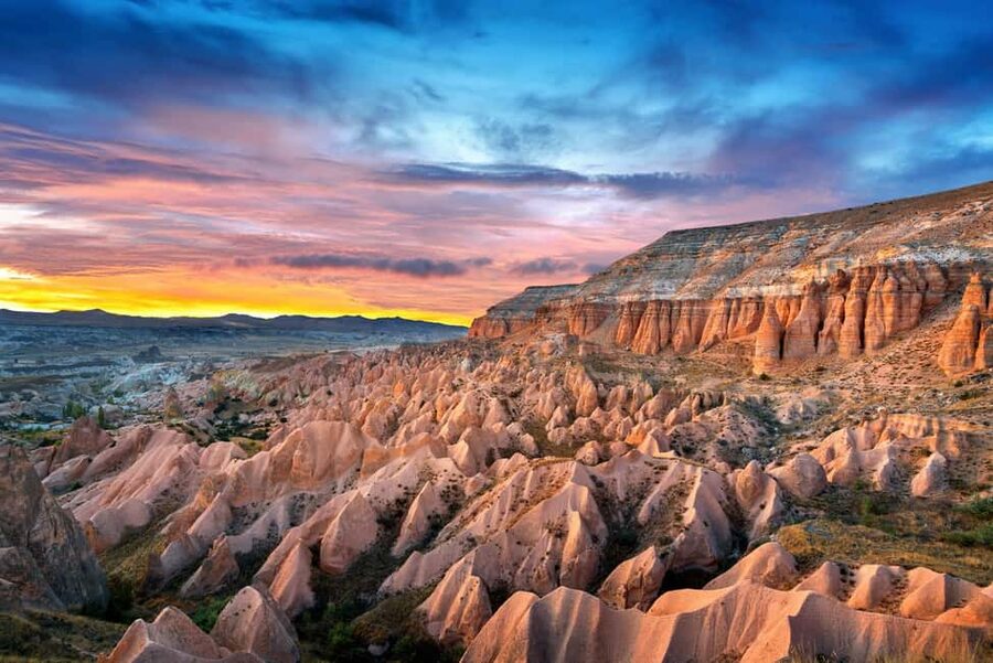 Full Day Cappadocia Combined Red and Green Tour with Pickup - Pigeon Valley: carved pigeon houses and quick cliff walking